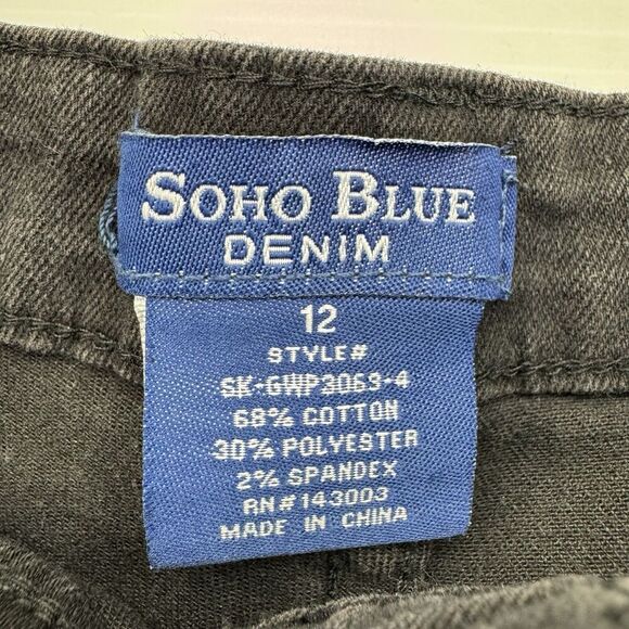 Girls SOHO Blue Denim BLACK Jeans Size 12 Distressed Knees - Picture 2 of 9